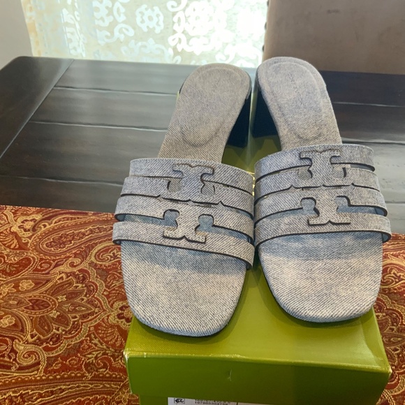 Tory Burch Ines Heel Mule Sandal 55MM Denim Suede in Blue Cloud Sz 8.5,BNIB, - Picture 2 of 6